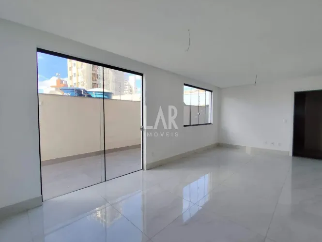 Área Privativa à venda, 3 quartos, 1 suíte, 2 vagas, Prado - Belo Horizonte/MG