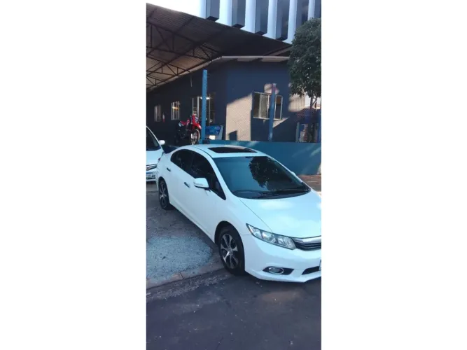 Honda Civic Sedan EXR 2.0 Flexone 16V Aut. 4P 2014