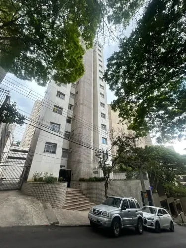 Apto de 86 m² no Anchieta Próximo à Av. Bandeirantes | 2 Qts (1 Suíte) + Dependência e La