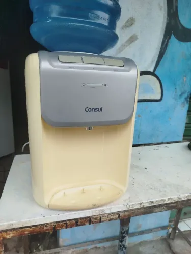 Bebedouro de Mesa 