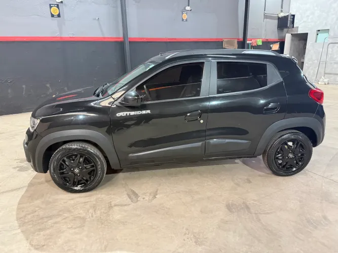 Renault Kwid Outsider 1.0 Flex 12V 5P Mec. 2020