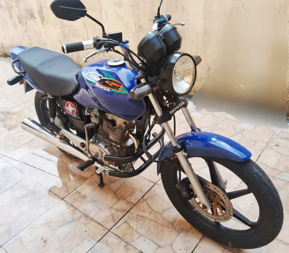 VENDE-SE OU TROCO 