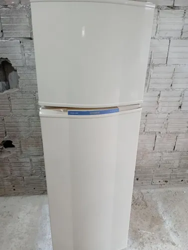 Geladeira Consul Frost free