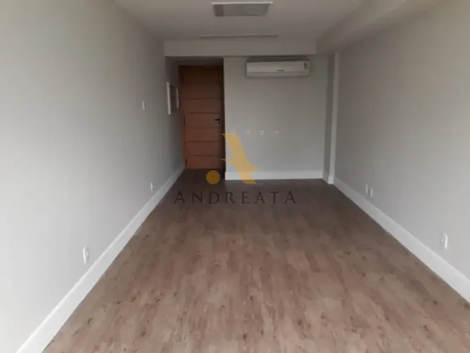 BARRA DA TIJUCA - CONDOMÍNIO 02 CORPORATE & OFFICES - Vendo excelente sala com 27m² - R$23