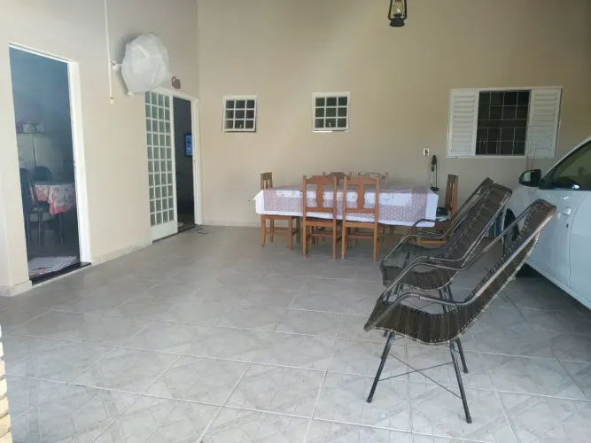 Rancho a venda no Parque Bora 1, em Mendonça
