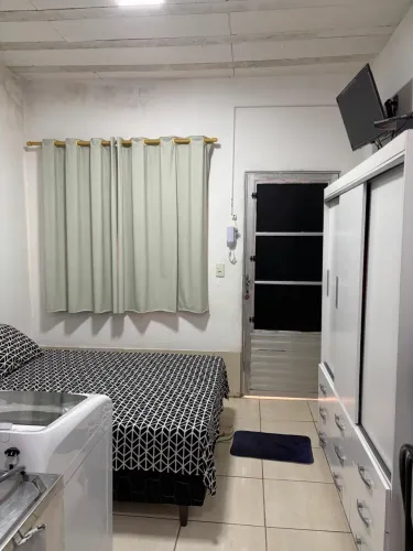 ALUGO KITINETE MOBILIADA, SEM FIADOR, NO BAIRRO NOVA VISTA