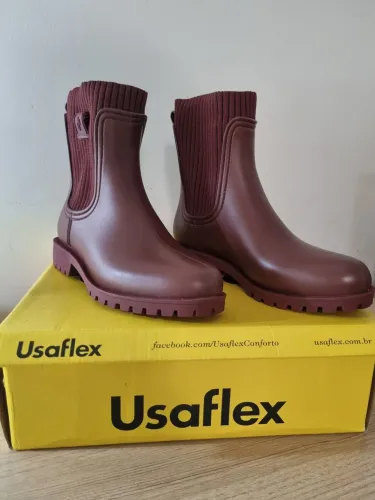 Bota Cano Curto Usaflex 36 Bordô/Vinho com Detalhe em Tricô 