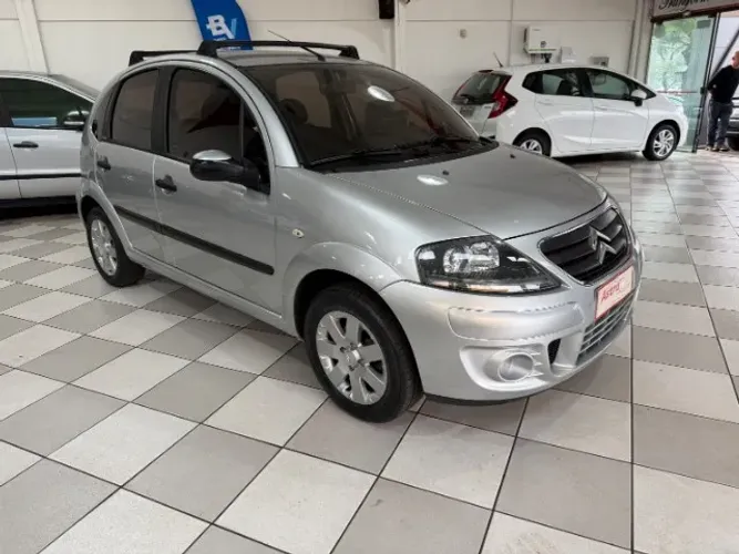 Citroen C3 GLX 1.4/ GLX Sonora 1.4 Flex 8V 5P 2012
