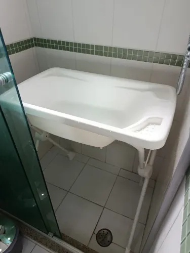Banheira Burigotto com redutor e suporte