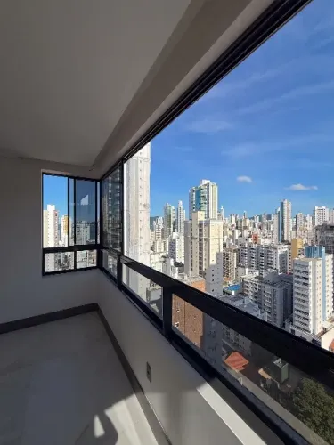 GREEN OCEAN - APARTAMENTO 03 SUÍTES EM BALNEÁRIO CAMBORIÚ