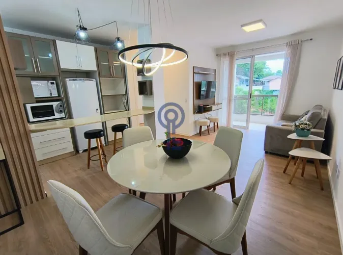 Apartamento com 2 dormitórios em Saco Grande