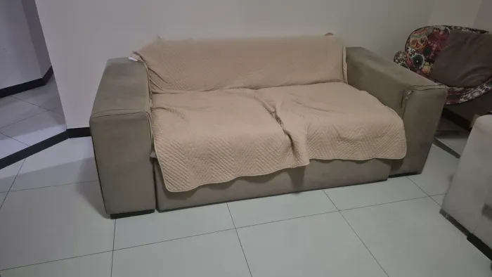 Sofá cama retrátil de 2 lugares