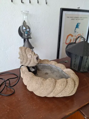 Fonte de mesa peixe