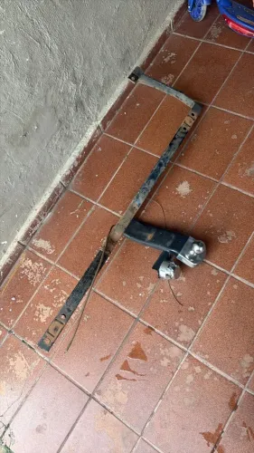 Engate para Jetta 2012 a 2018