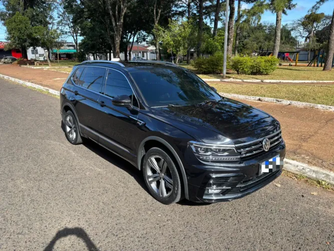 Volkswagen Tiguan Allspac R-line 350 TSI 2.0 4X4 2019