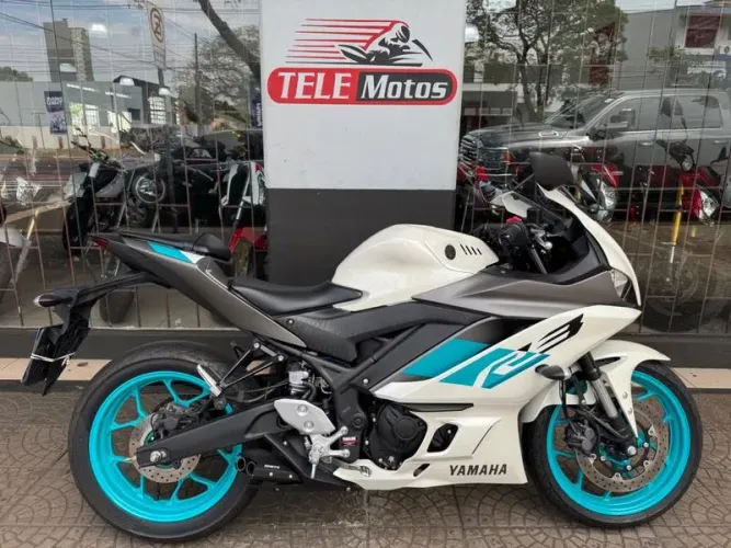 YAMAHA YZF R3 ABS 2025