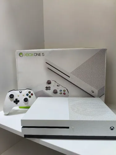 XBOX ONE S 1tb