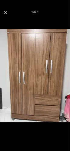 Guarda roupa de solteiro