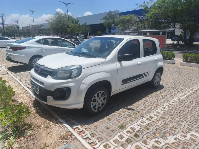Fiat Uno Drive 1.0 Flex 6V 5P 2018