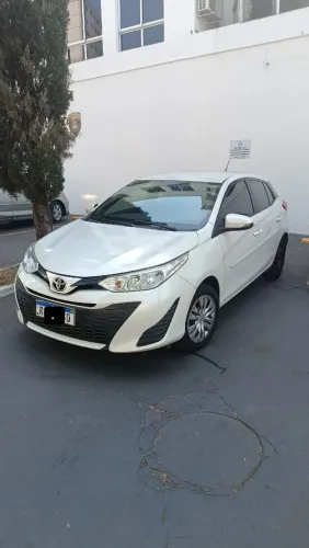 Toyota Yaris Live 1.3 Flex 16V 5P AUT 2021
