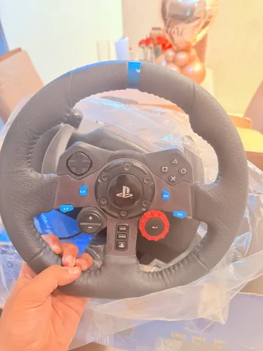 Volante, Pedais e Cambio Logitech G29 SE Driving Force para PS5, PS4, PS3 e PC
