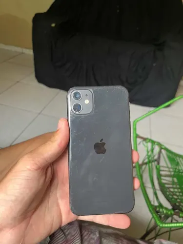 Vende se iPhone 11, único dono