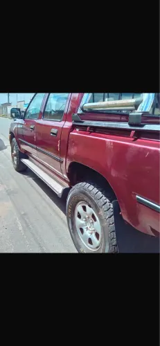 Toyota Hilux CD SR5 4X4 2.8 Diesel 2000