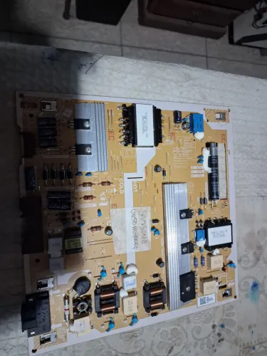 Placa fonte samsung un50au8000g