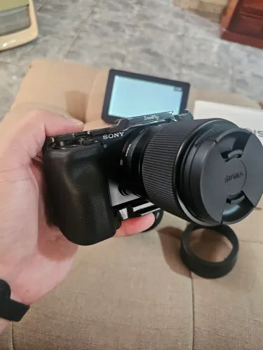 câmera ZV-e10 COMPLETA!!