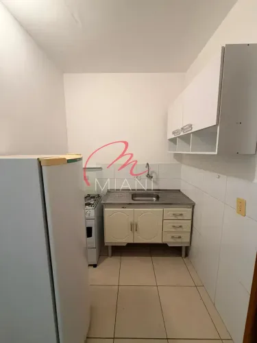 Kitnet para locação a 2 minutos da Portaria de Pedestre da USP - Com água e luz incluso no