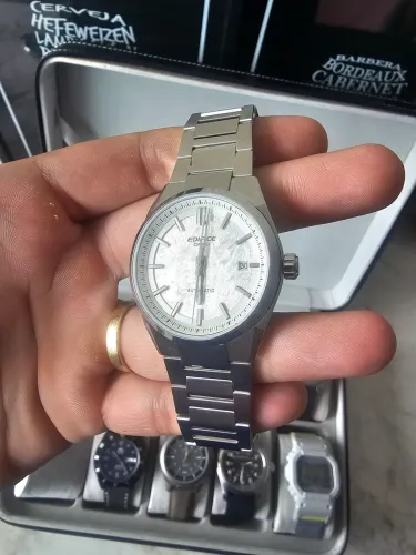 Casio Edifice Automático na garantia