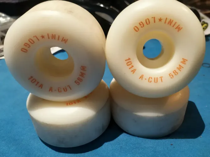 Rodas réplica Mini Logo 58mm 101a