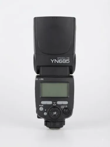 Flash Yongnuo YN685 - Potente, Sem Fio, Impecável!