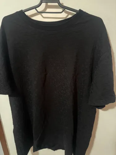 Camiseta Armani Exchange alto relevo