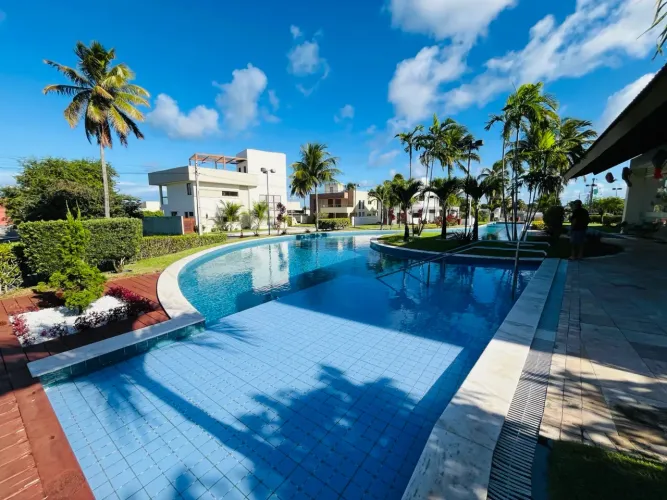 LOTE A VENDA NO CONDOMINIO VILA FLOR.