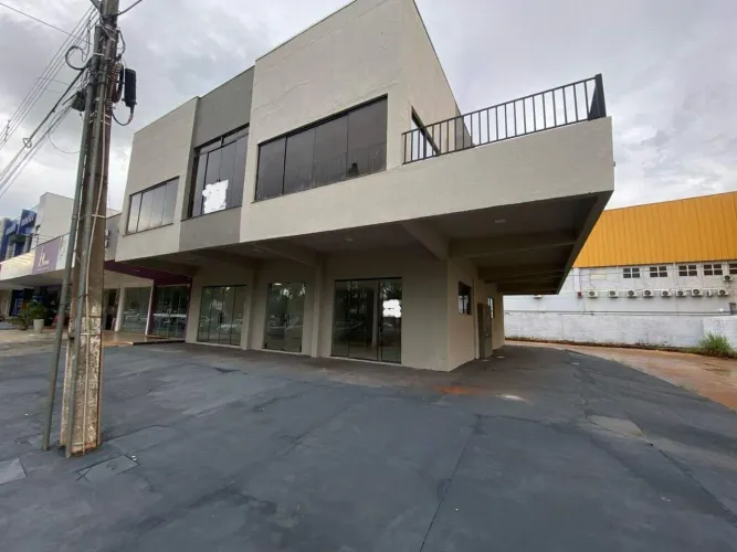 Prédio Comercial 429m² para Aluguel | Avenida JK | 4 Salas com Banheiro | Palmas