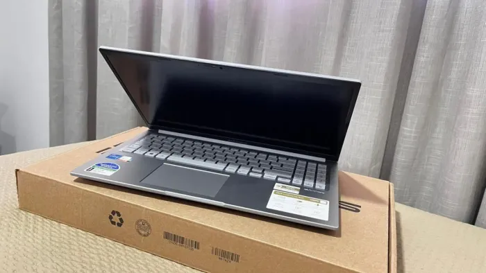 Notebook Asus Vivobook 15 com processador Intel Core i5 de 13ª geração