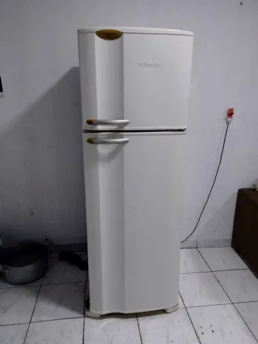 Geladeira Eletrolux 