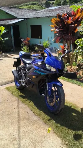 Yamaha yzf R3 2025
