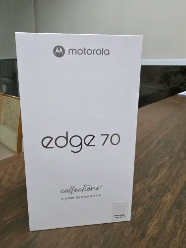 Motorola edge 70 512Gb 24Gb RAM SWAROVSKI