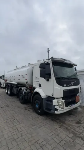 Bitruck 23.000 Litros Revisado