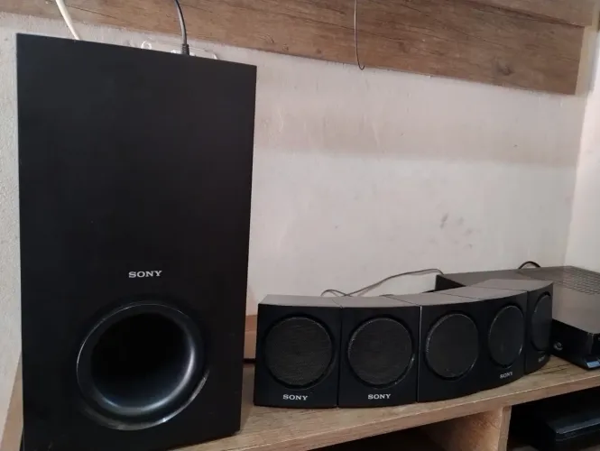 Home theater Sony DAV-TZ135