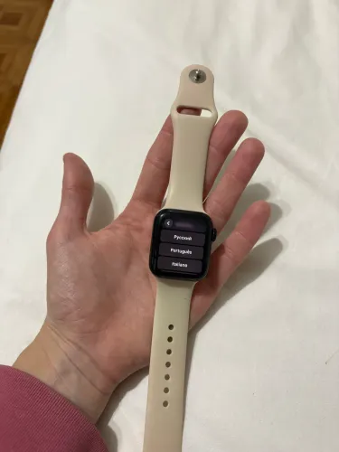 Apple Watch SE 2 - bateria 83%