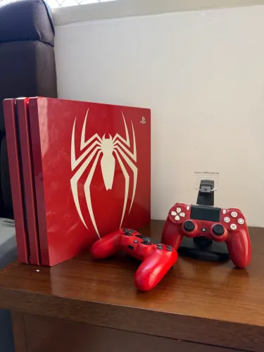 Playstation 4 Pro Edição Especial Spider Man