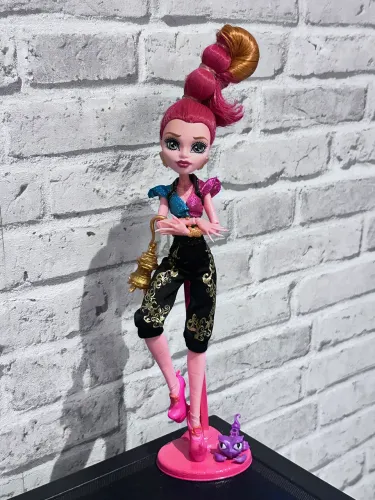 Monster High: 13 Wishes - Gigi Grant