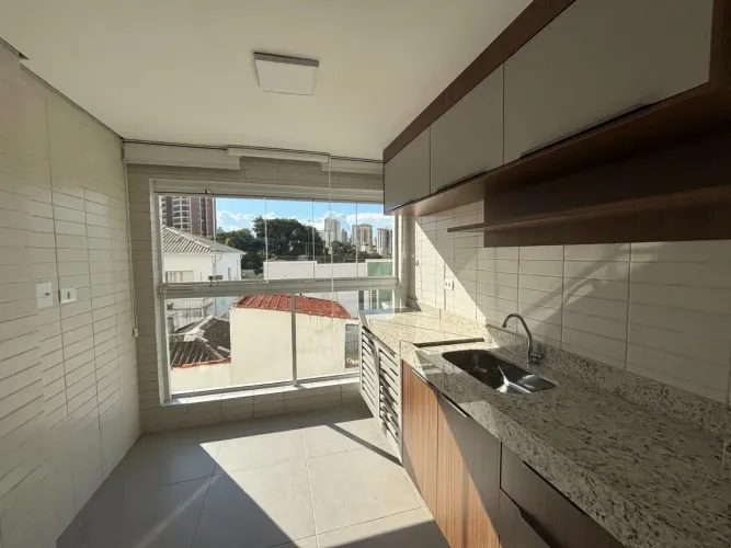 Apartamento a venda com varanda gourmet proximo ao Metro Jardim São Paulo