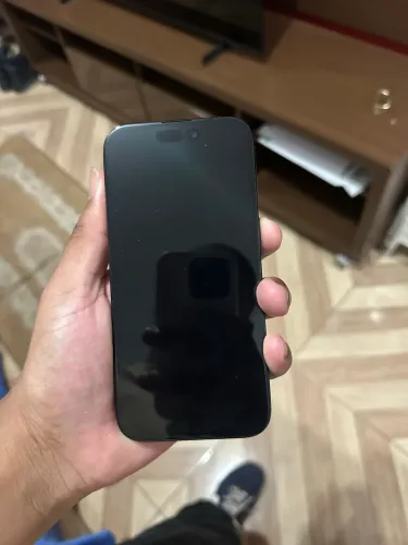 iPhone 15 pro muito bem conservado!