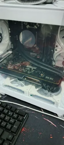 Placa de vídeo R9 270 2 gb xfx estado de nova