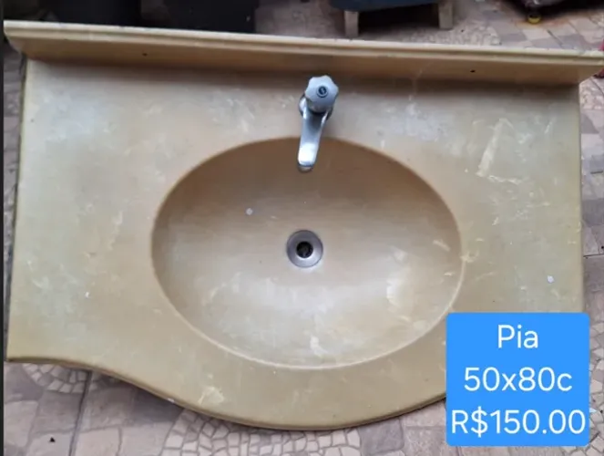 Pia 50x80