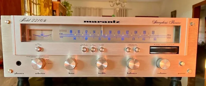 Receiver Marantz 2216B